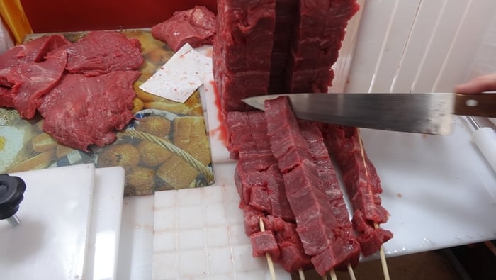 1 kg de carne faz quantos espetinhos
